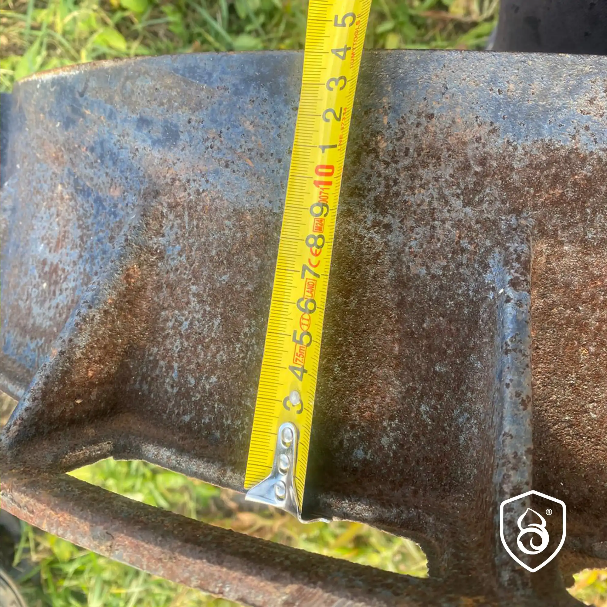 Capace din fontă pentru cămine de canalizare și infrastructură urbană. Soluții durabile și rezistente pentru protecția rețelelor subterane.